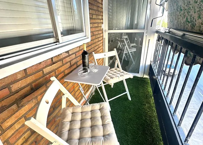 Apartamento En Malaga, Playa Misericordia